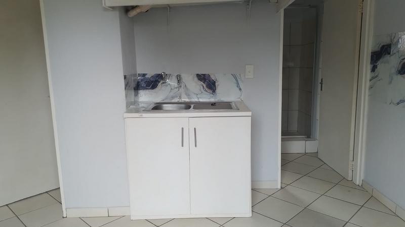 1 Bedroom Property for Sale in Randfontein Central Gauteng