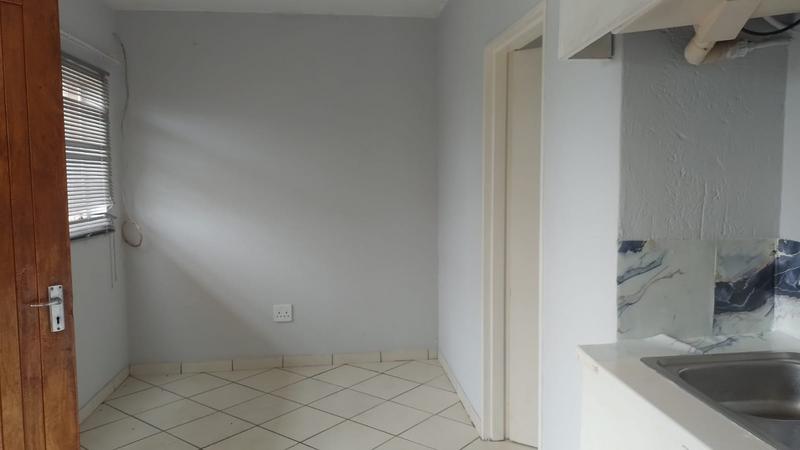 1 Bedroom Property for Sale in Randfontein Central Gauteng