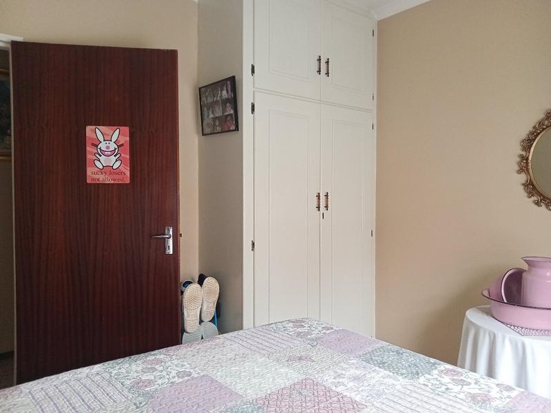 5 Bedroom Property for Sale in Randpoort Gauteng