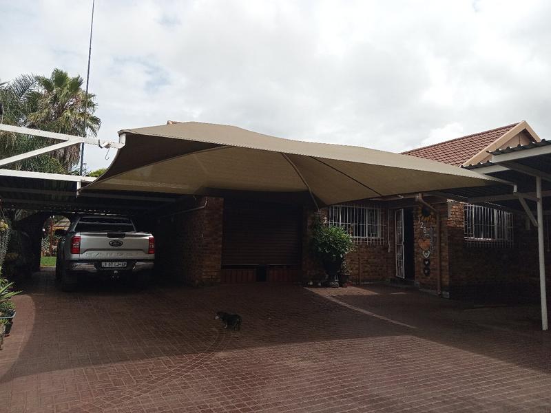 5 Bedroom Property for Sale in Randpoort Gauteng