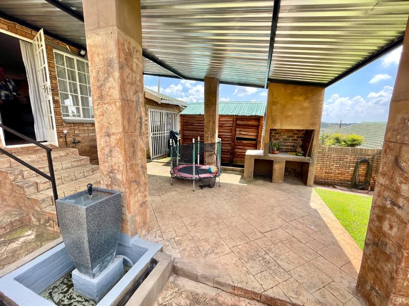 3 Bedroom Property for Sale in Rangeview Gauteng