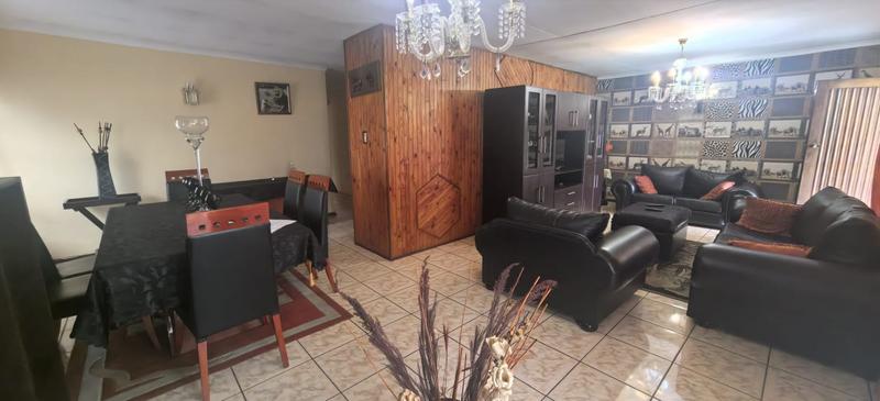3 Bedroom Property for Sale in Roodepoort Central Gauteng