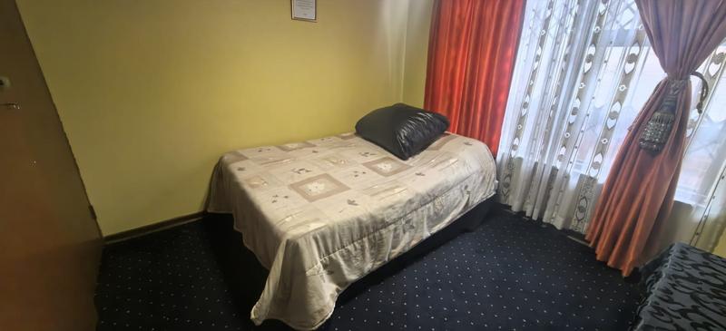 3 Bedroom Property for Sale in Roodepoort Central Gauteng