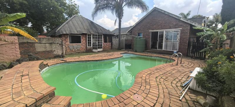3 Bedroom Property for Sale in Witpoortjie Gauteng