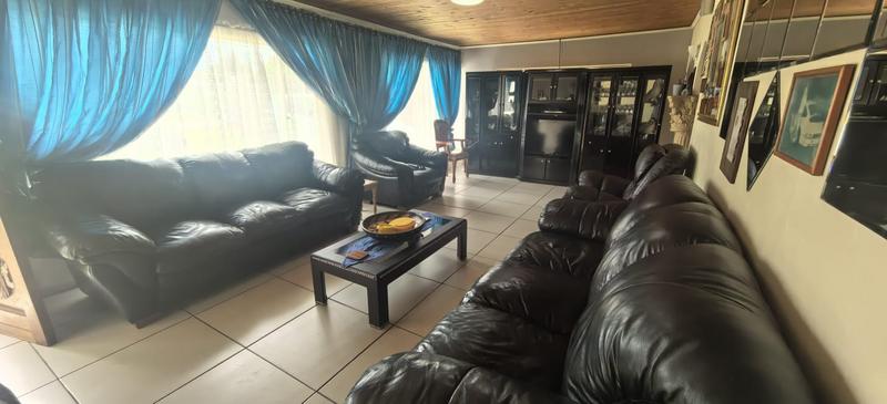 3 Bedroom Property for Sale in Witpoortjie Gauteng