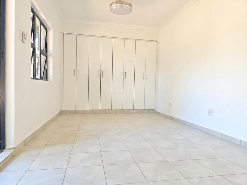 To Let 1 Bedroom Property for Rent in Eldoraigne Gauteng