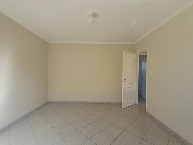 3 Bedroom Property for Sale in Crystal Park Gauteng