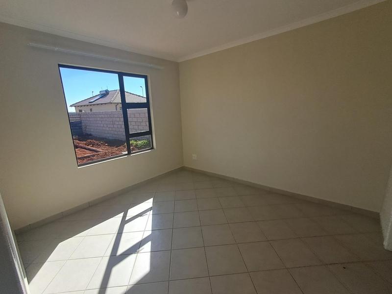 3 Bedroom Property for Sale in Crystal Park Gauteng