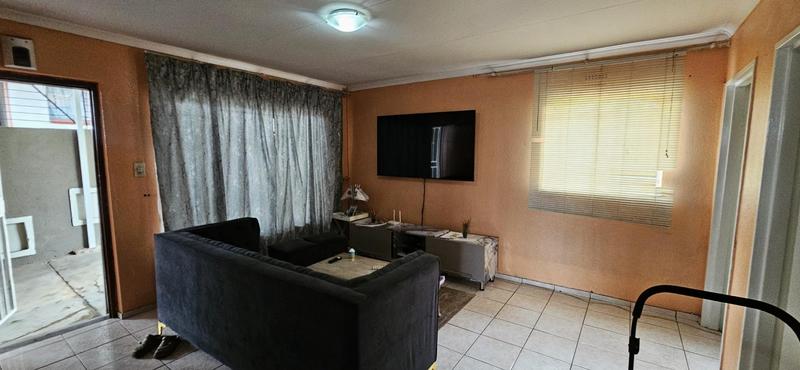 3 Bedroom Property for Sale in Atteridgeville Gauteng