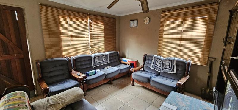 3 Bedroom Property for Sale in Lotus Gardens Gauteng
