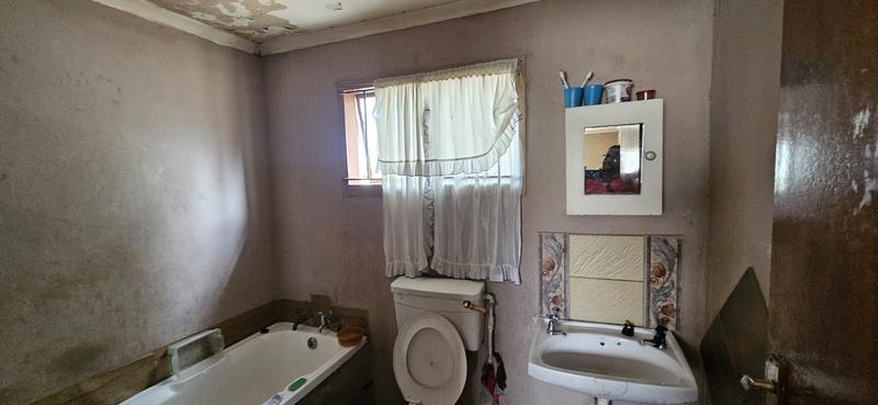 3 Bedroom Property for Sale in Lotus Gardens Gauteng