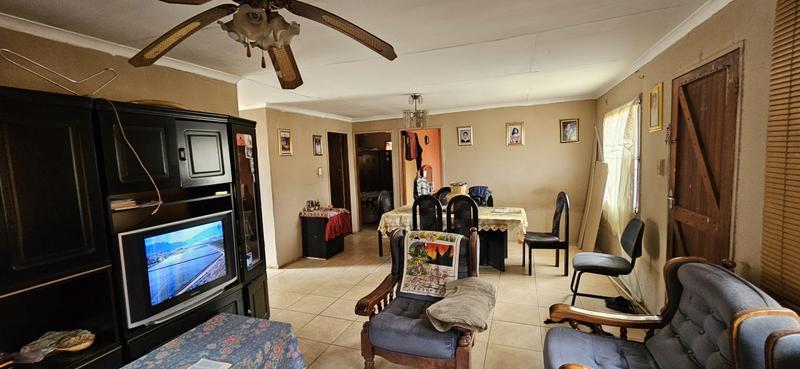 3 Bedroom Property for Sale in Lotus Gardens Gauteng