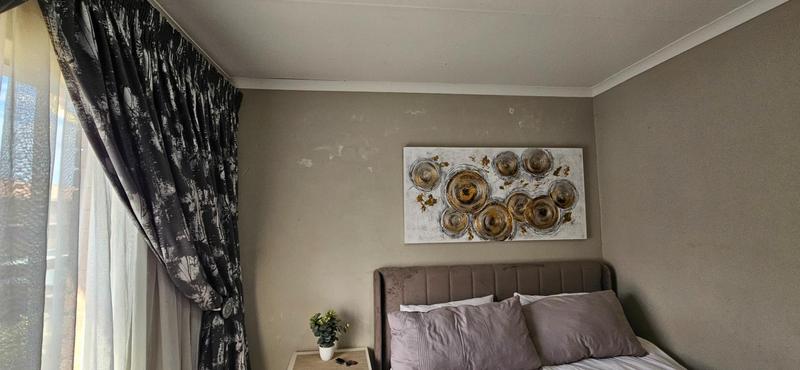 2 Bedroom Property for Sale in Lotus Gardens Gauteng