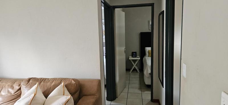 2 Bedroom Property for Sale in Lotus Gardens Gauteng