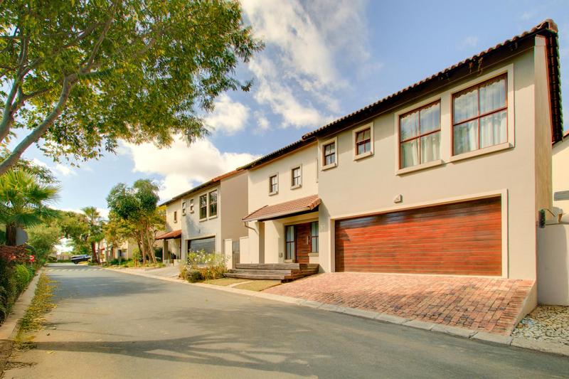 To Let 2 Bedroom Property for Rent in Dainfern Gauteng