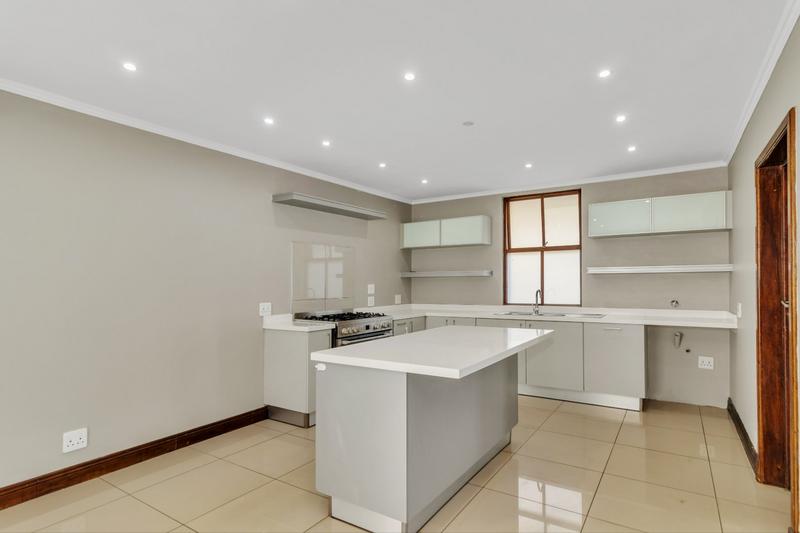 To Let 2 Bedroom Property for Rent in Dainfern Gauteng