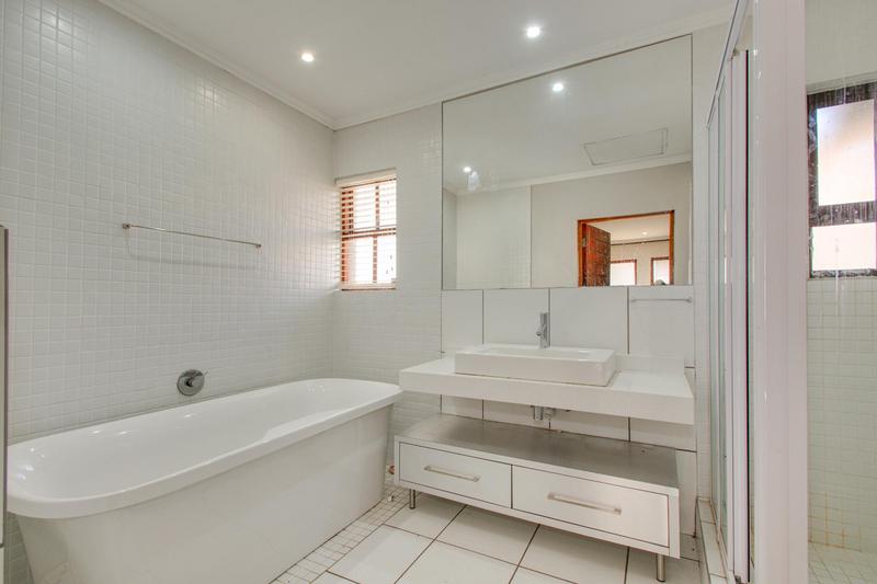 To Let 2 Bedroom Property for Rent in Dainfern Gauteng