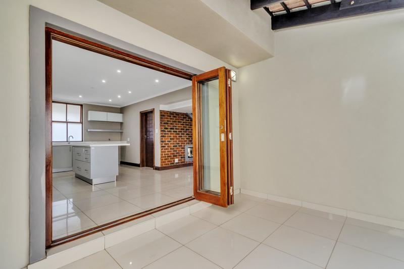 To Let 2 Bedroom Property for Rent in Dainfern Gauteng