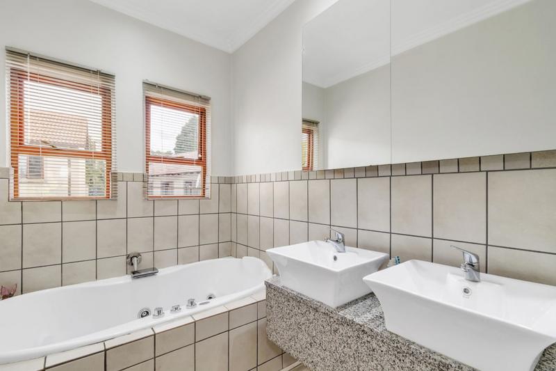 To Let 3 Bedroom Property for Rent in Dainfern Gauteng