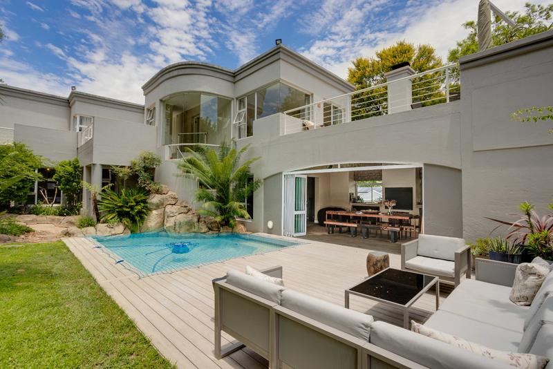 To Let 4 Bedroom Property for Rent in Dainfern Golf Estate Gauteng