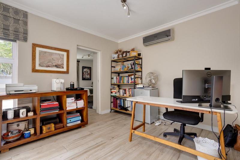 To Let 4 Bedroom Property for Rent in Dainfern Golf Estate Gauteng