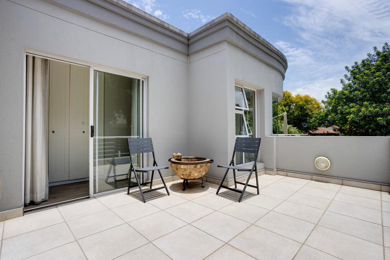 To Let 4 Bedroom Property for Rent in Dainfern Golf Estate Gauteng