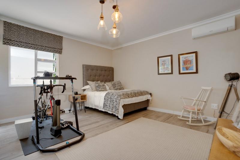 To Let 4 Bedroom Property for Rent in Dainfern Golf Estate Gauteng