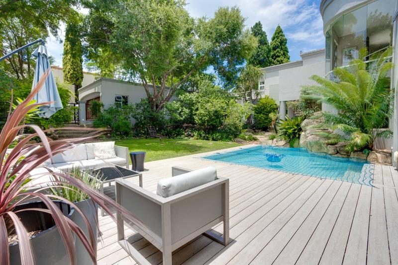 To Let 4 Bedroom Property for Rent in Dainfern Golf Estate Gauteng