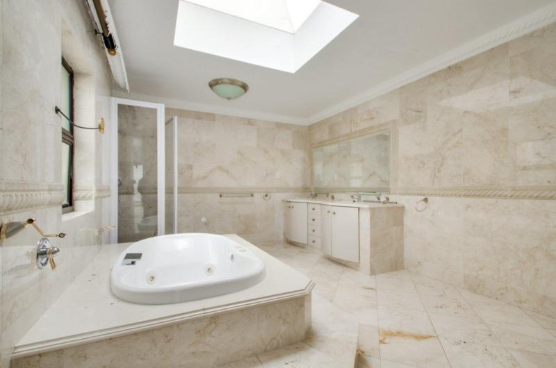 To Let 4 Bedroom Property for Rent in Dainfern Golf Estate Gauteng