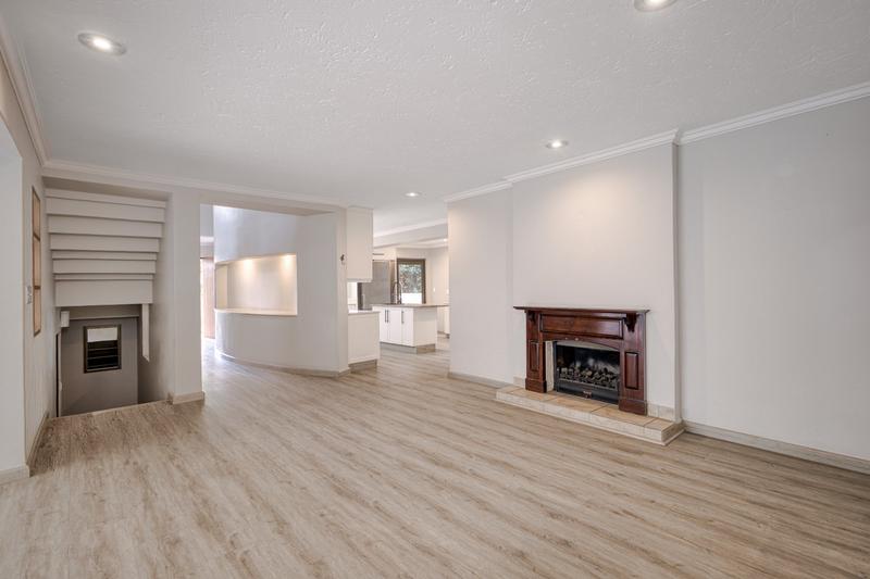 To Let 4 Bedroom Property for Rent in Dainfern Golf Estate Gauteng