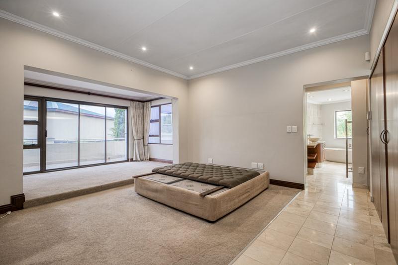 To Let 4 Bedroom Property for Rent in Dainfern Golf Estate Gauteng