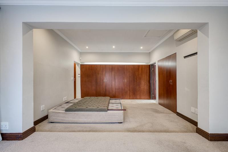 To Let 4 Bedroom Property for Rent in Dainfern Golf Estate Gauteng