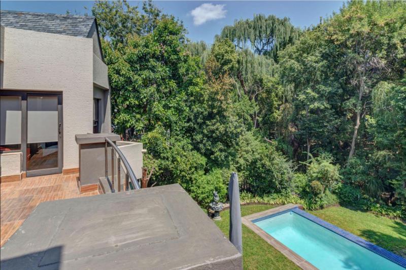 To Let 4 Bedroom Property for Rent in Dainfern Golf Estate Gauteng