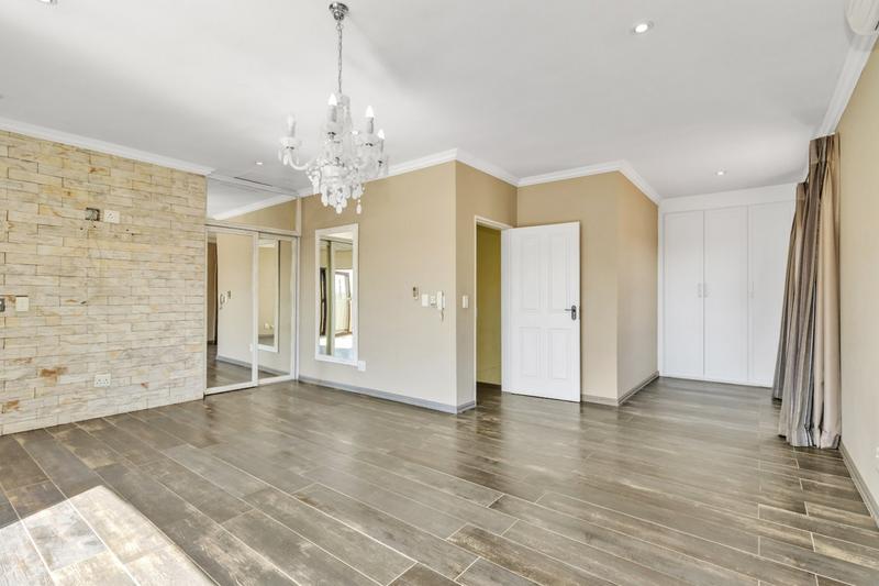 To Let 4 Bedroom Property for Rent in Dainfern Valley Gauteng