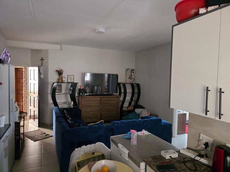 2 Bedroom Property for Sale in Kempton Park Central Gauteng