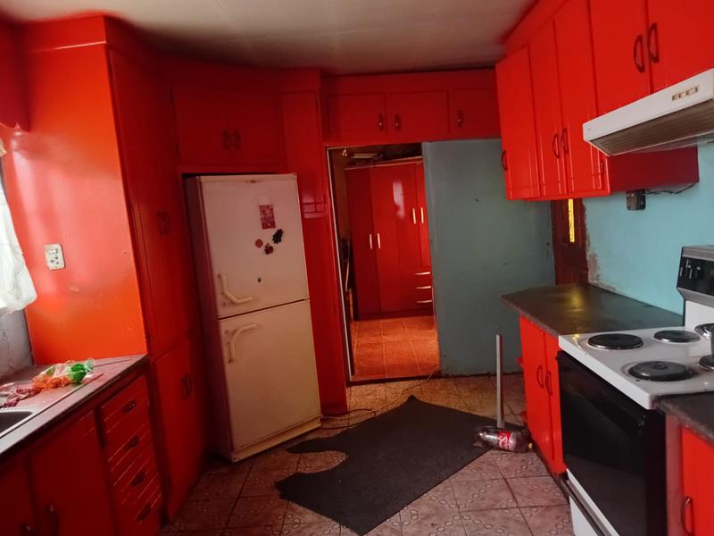 4 Bedroom Property for Sale in Kwa Thema Gauteng