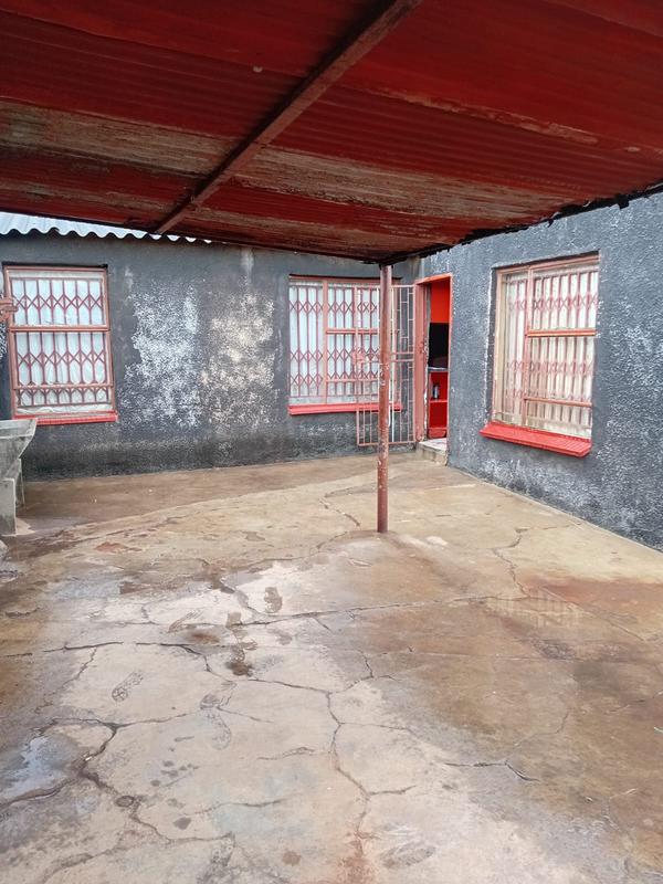 4 Bedroom Property for Sale in Kwa Thema Gauteng