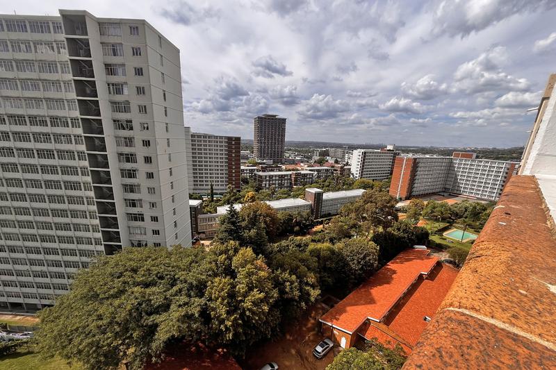 2 Bedroom Property for Sale in Bedford Gardens Gauteng