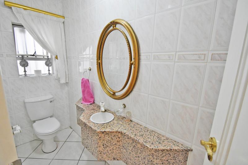 4 Bedroom Property for Sale in Sandown Gauteng