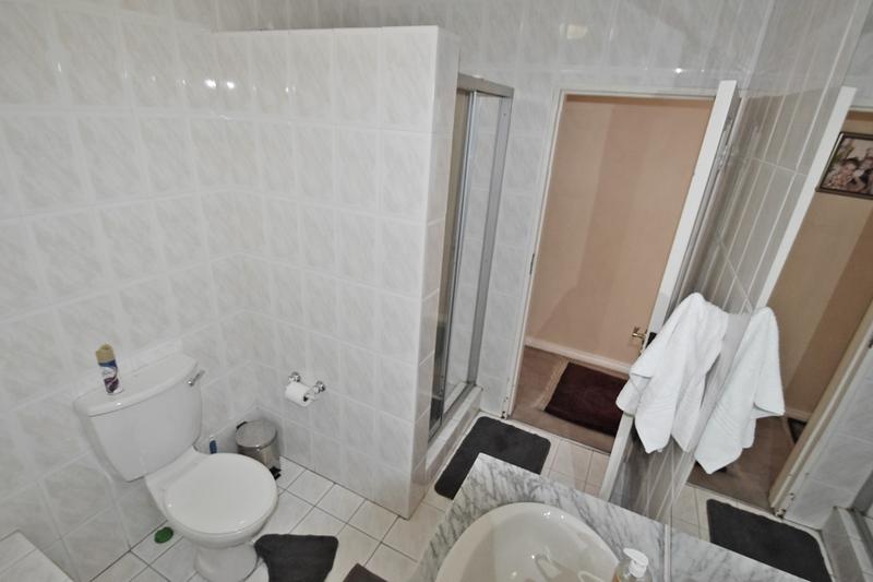 4 Bedroom Property for Sale in Sandown Gauteng