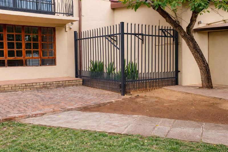 To Let 2 Bedroom Property for Rent in Pretoria North Gauteng