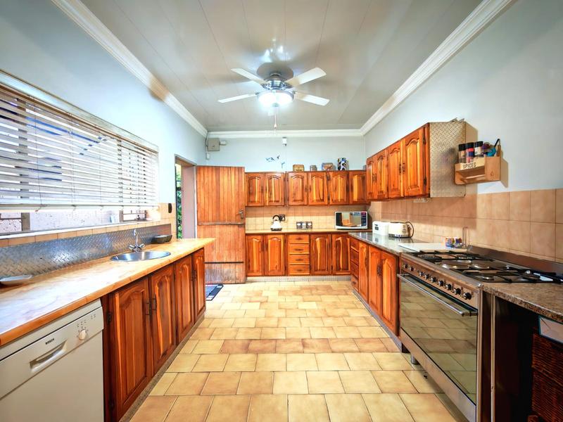 5 Bedroom Property for Sale in Capital Park Gauteng