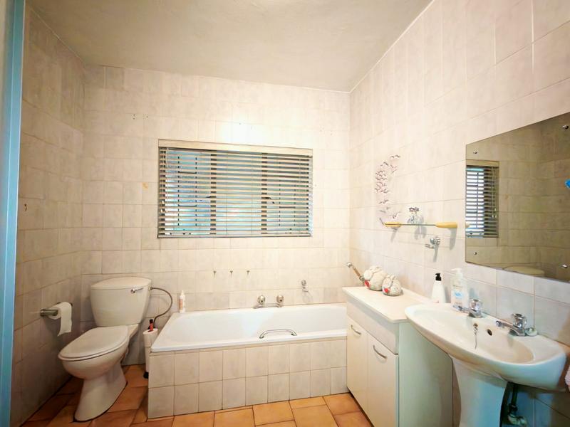 5 Bedroom Property for Sale in Capital Park Gauteng