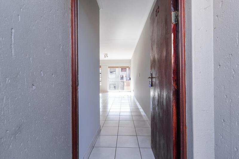 2 Bedroom Property for Sale in Albemarle Gauteng