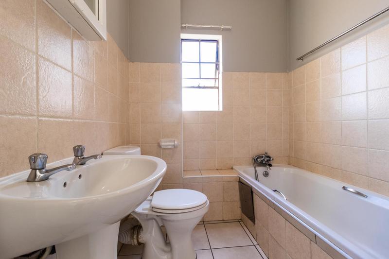 2 Bedroom Property for Sale in Albemarle Gauteng