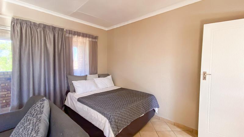 1 Bedroom Property for Sale in Krugersrus Gauteng