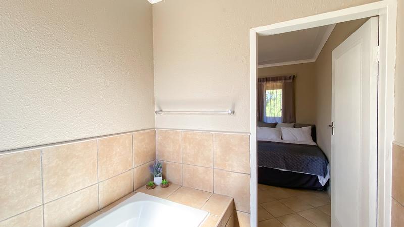1 Bedroom Property for Sale in Krugersrus Gauteng