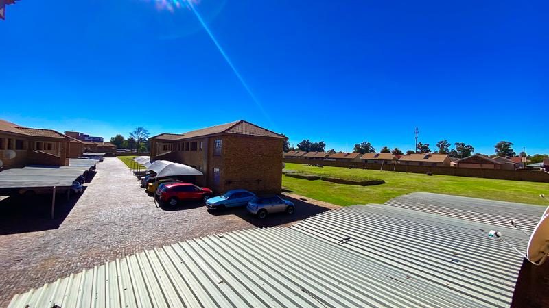 1 Bedroom Property for Sale in Krugersrus Gauteng