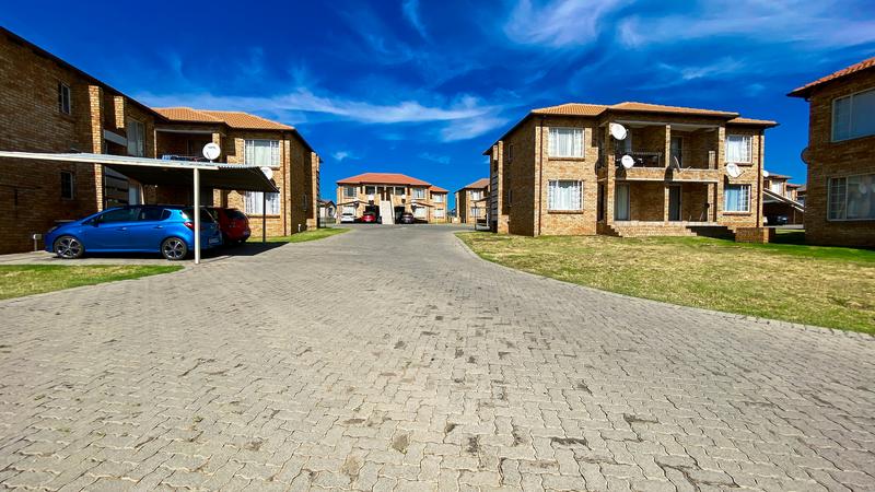 2 Bedroom Property for Sale in Elandspark Gauteng