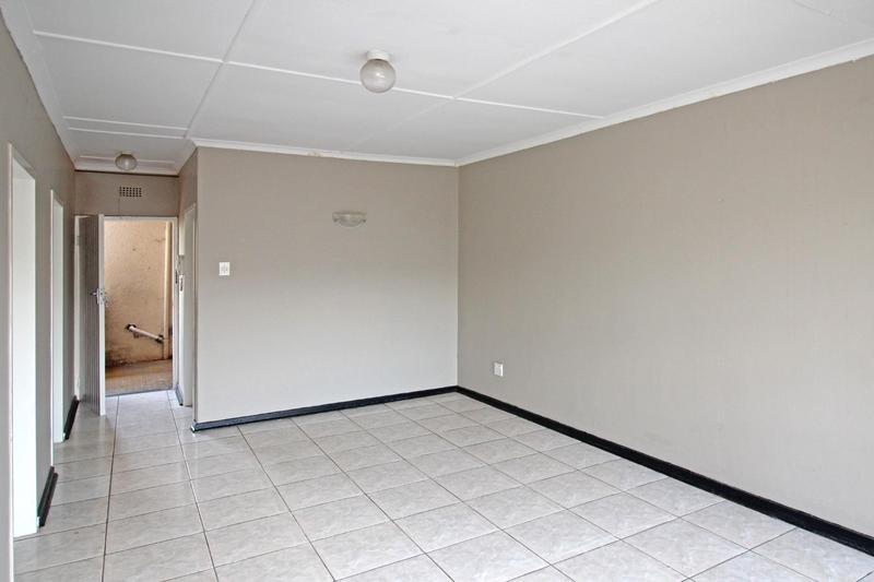 1 Bedroom Property for Sale in Windsor Gauteng
